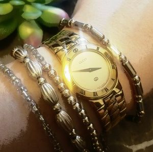 Vintage Gucci Watch - Model 3300L